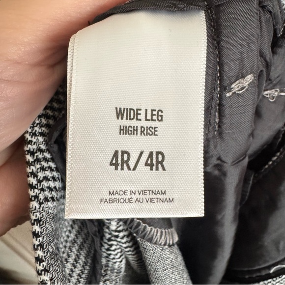 Express Gray Plaid High Rise Wide Leg Trouser Pants - Picture 5 of 6